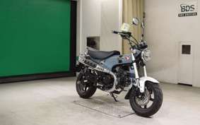 HONDA DAX 125 2019 JB04