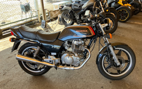 HONDA CB250 MC03