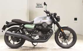 MOTO GUZZI V7 STONE 2022