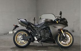 YAMAHA YZF-R1 RN23