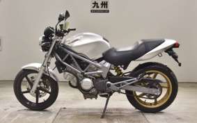 HONDA VTR 250 2023 MC33