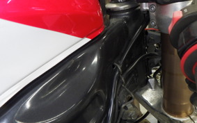 YAMAHA TZR250 R 2005 3XV
