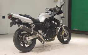 YAMAHA FZ400 1997 4YR