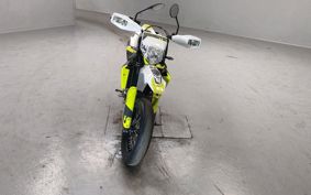 OTHER  HUSQUARNA 701 SUPERMOTO  USV