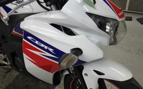 HONDA CBR125R
