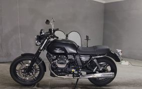 MOTO GUZZI MOTO GUZZI V7 STONE LW
