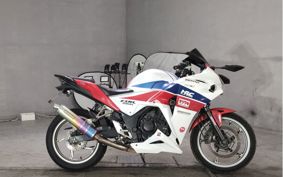 HONDA CBR250R MC41