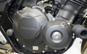 HONDA CB400 SUPER BOLDOR VTEC 2011 NC42