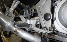 YAMAHA FZR250 2KR