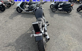 SUZUKI INTRUDER 400