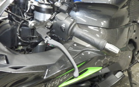 KAWASAKI ZX 10 NINJA R SE 2020 ZXT02E