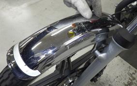 SUZUKI GN125 H 2021