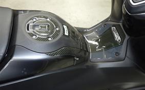 YAMAHA T-MAX 560 T 2023 SJ19J