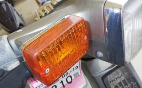 HONDA C50 SUPER CUB E AA01