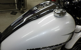 HARLEY FXBR1920 2025