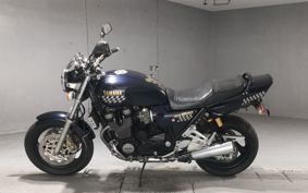 YAMAHA XJR1200 1996 4KG