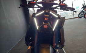 KTM 1390 SUPER DUKE R EVO V3940