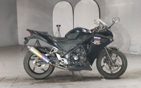 HONDA CBR250R MC41