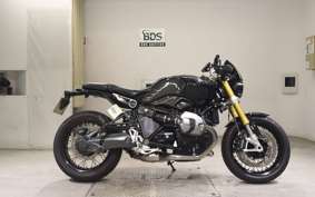 BMW R NINE T 2016