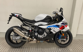 BMW S1000RR M 2025 0P21
