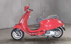 VESPA  VESPA  PRIMA  BEIGE RA125 M8210