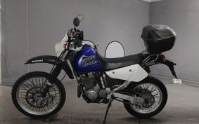 SUZUKI DR250R SJ45A