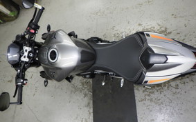 TRIUMPH STREET TRIPLE RS 2025