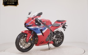 HONDA CBR600RR 2024 PC40