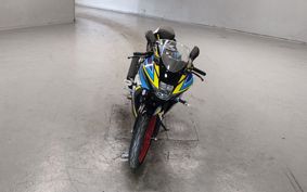 SUZUKI GSX-R125 DL33B