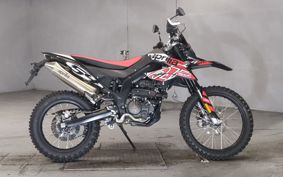 APRILIA RX 125 ..