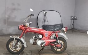 HONDA DUCKS70 ST70