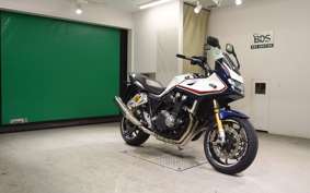 HONDA CB1300SB SUPER BOLDOR SP 2022 SC54