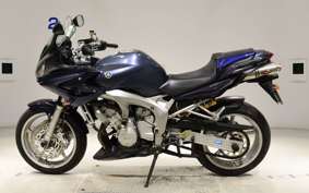 YAMAHA FAZER FZ6 S 2003