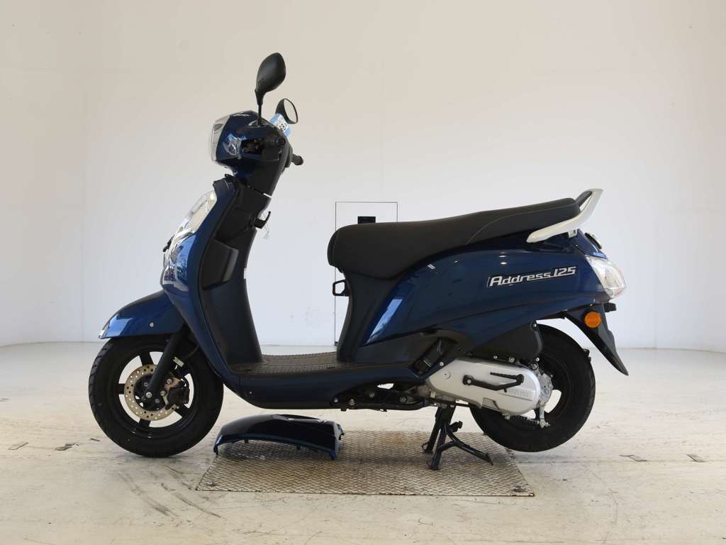 Фото Suzuki ADDRESS V125 Gen.2 2022 с японского аукциона