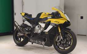 YAMAHA YZF-R1 M 2015