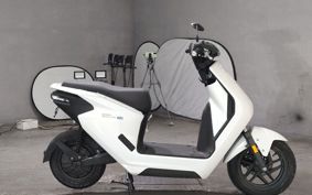 HONDA EM1 e: EF16