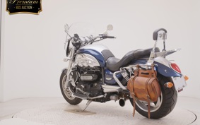 TRIUMPH ROCKET III CLASSIC