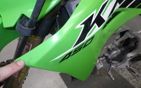 KAWASAKI KX450