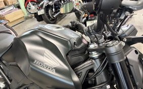 HONDA CB250R MC52