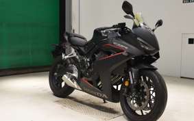 HONDA CBR650R E-Clutch 2025 RH17