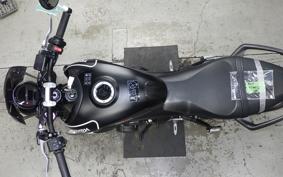 TRIUMPH TRIDENT 600 2023