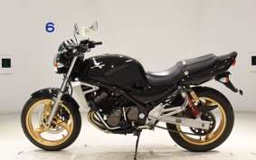 KAWASAKI BALIUS 250 Gen.2 2025 ZR250B