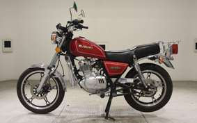 SUZUKI GN125 H 2022