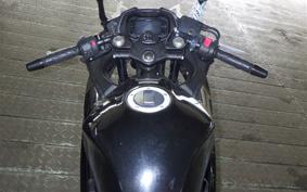 SUZUKI GSX250 R