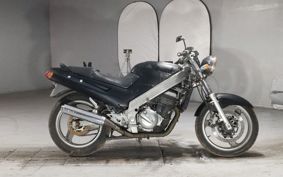 KAWASAKI ZZR250 EX250H