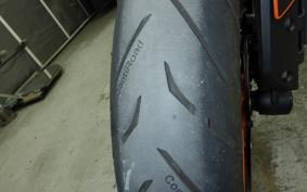 KTM 890 DUKE GP 2022