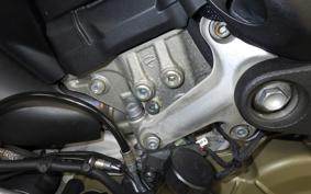 DUCATI STREETFIGHTER V4 S 2022