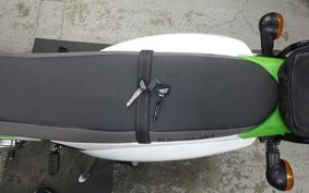 KAWASAKI KLX125 LX125C