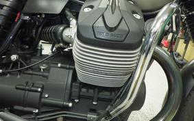 MOTO GUZZI V7 STONE 2017
