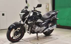 SUZUKI GSR250